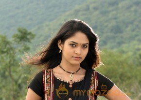 Angali Pangali Tamil Movie Stills photo 6