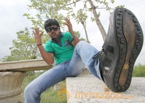 Angali Pangali Tamil Movie Stills photo 14