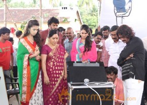 Aranmanai Movie Latest Stills photo 10