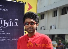 Arima Nambi Movie Press Meet Photos photo 53