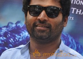 Arima Nambi Movie Press Meet Photos photo 21