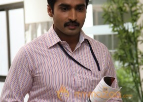 Athithi Tamil Movie New Stills photo 16