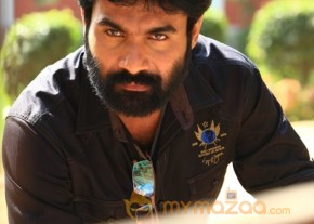 Athithi Tamil Movie New Stills photo 39