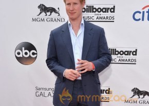 BBMA Red Carpet Arrivals Photos-Billboard Awards 2014 photo 64