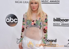 BBMA Red Carpet Arrivals Photos-Billboard Awards 2014 photo 25