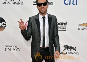 BBMA Red Carpet Arrivals Photos-Billboard Awards 2014 photo 77