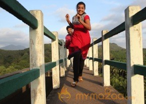 Bhuvanakkadu Movie Hot Stills photo 18