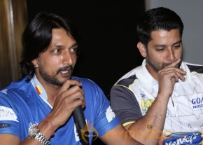 CCL 4 Semi Finals Press Meet Photos photo 21
