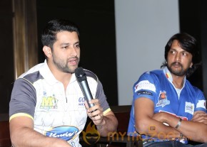CCL 4 Semi Finals Press Meet Photos photo 3