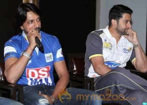 CCL 4 Semi Finals Press Meet Photos photo 33