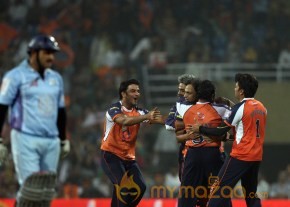 CCL 4 Veer Marathi Vs Bhojpuri Dabanggs Match Photos photo 93