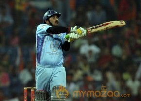 CCL 4 Veer Marathi Vs Bhojpuri Dabanggs Match Photos photo 47