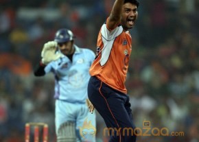 CCL 4 Veer Marathi Vs Bhojpuri Dabanggs Match Photos photo 74