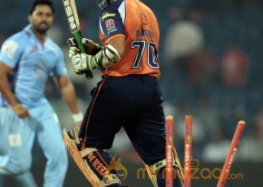 CCL 4 Veer Marathi Vs Bhojpuri Dabanggs Match Photos photo 22
