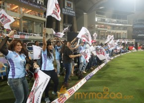 CCL 4 Veer Marathi Vs Bhojpuri Dabanggs Match Photos photo 116