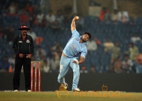 CCL 4 Veer Marathi Vs Bhojpuri Dabanggs Match Photos photo 97