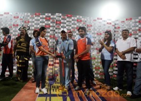 CCL 4 Veer Marathi Vs Bhojpuri Dabanggs Match Photos photo 110