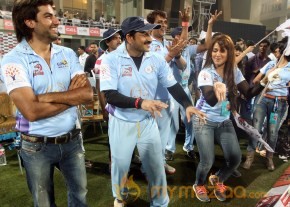 CCL 4 Veer Marathi Vs Bhojpuri Dabanggs Match Photos photo 92