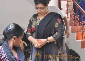 Celebrities Pay Last Respects to Actress Jyothilakshmi  photo 7