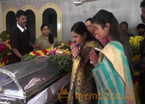 Celebrities Pays Last Respects To Vietnam Veedu Sundaram photo 5