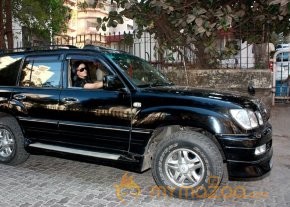 Celebs and Their cars photo 17