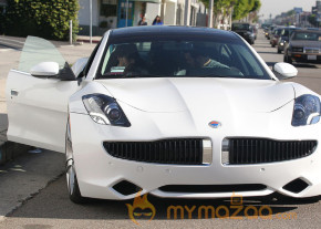 Celebs and Their cars photo 27