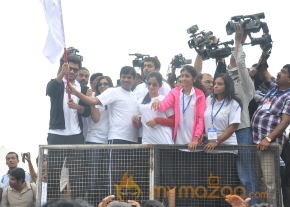 Celebs at 10 K Run Event Photos photo 40