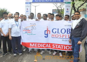 Celebs at 10 K Run Event Photos photo 16