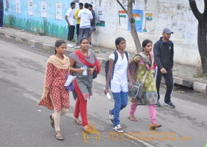 Celebs at 10 K Run Event Photos photo 98