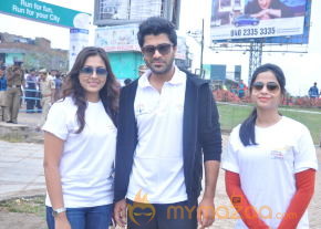 Celebs at 10 K Run Event Photos photo 47