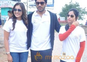 Celebs at 10 K Run Event Photos photo 106