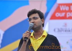 Celebs at 10 K Run Event Photos photo 14