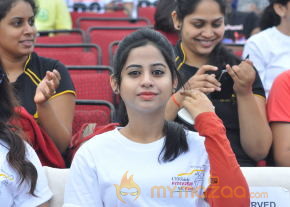 Celebs at 10 K Run Event Photos photo 4
