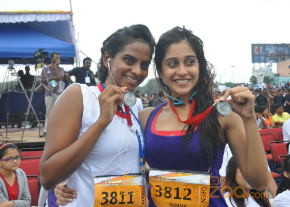 Celebs at 10 K Run Event Photos photo 52