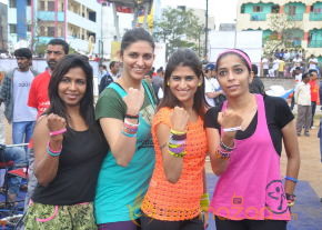 Celebs at 10 K Run Event Photos photo 43