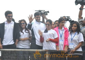 Celebs at 10 K Run Event Photos photo 90