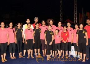 Celebs at 10 K Run Event Photos