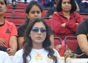 Celebs at 10 K Run Event Photos photo 83