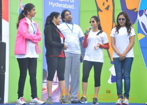 Celebs at 10 K Run Event Photos photo 74