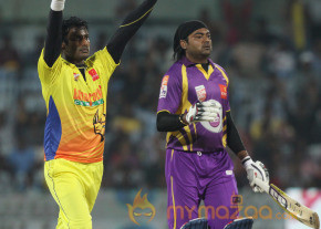 Chennai Rhinos Vs Bengal Tigers CCL 3 Match Gallery  photo 27