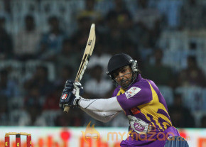 Chennai Rhinos Vs Bengal Tigers CCL 3 Match Gallery  photo 86
