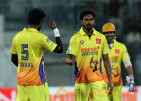 Chennai Rhinos Vs Bengal Tigers CCL 3 Match Gallery  photo 67