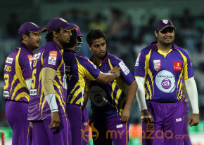 Chennai Rhinos Vs Bengal Tigers CCL 3 Match Gallery  photo 64
