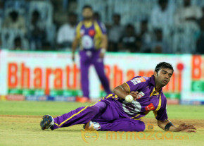 Chennai Rhinos Vs Bengal Tigers CCL 3 Match Gallery  photo 78