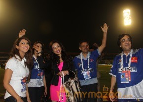 Chennai Rhinos Vs Karnataka Bulldozers CCL 3 Match Gallery  photo 16