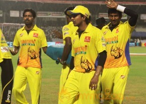 Chennai Rhinos Vs Karnataka Bulldozers CCL 3 Match Gallery  photo 25