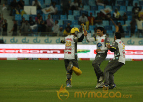 Chennai Rhinos Vs Mumbai Heroes CCL 3 Match Gallery photo 52