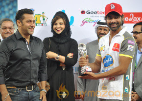 Chennai Rhinos Vs Mumbai Heroes CCL 3 Match Gallery photo 41
