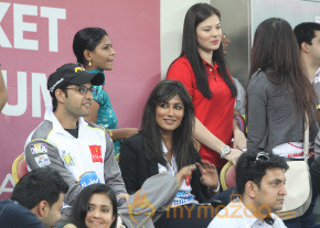 Chennai Rhinos Vs Mumbai Heroes CCL 3 Match Gallery photo 102