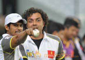 Chennai Rhinos Vs Mumbai Heroes CCL 3 Match Gallery photo 29
